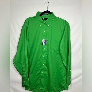 Chaps Men's Button-Down Shirt in Green
